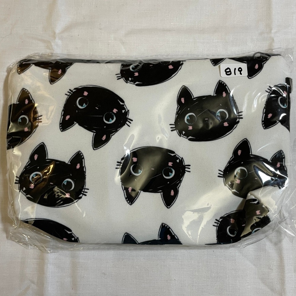 The Pouch Cosmetic Bag Womens OS White Black‎ NWT Kitten Print Zippered Travel